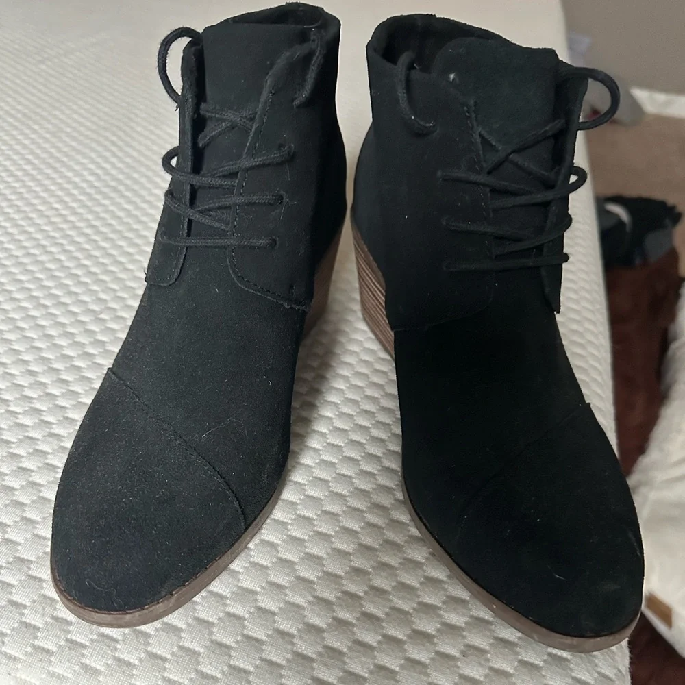 Toms booties - Picture 3 of 6